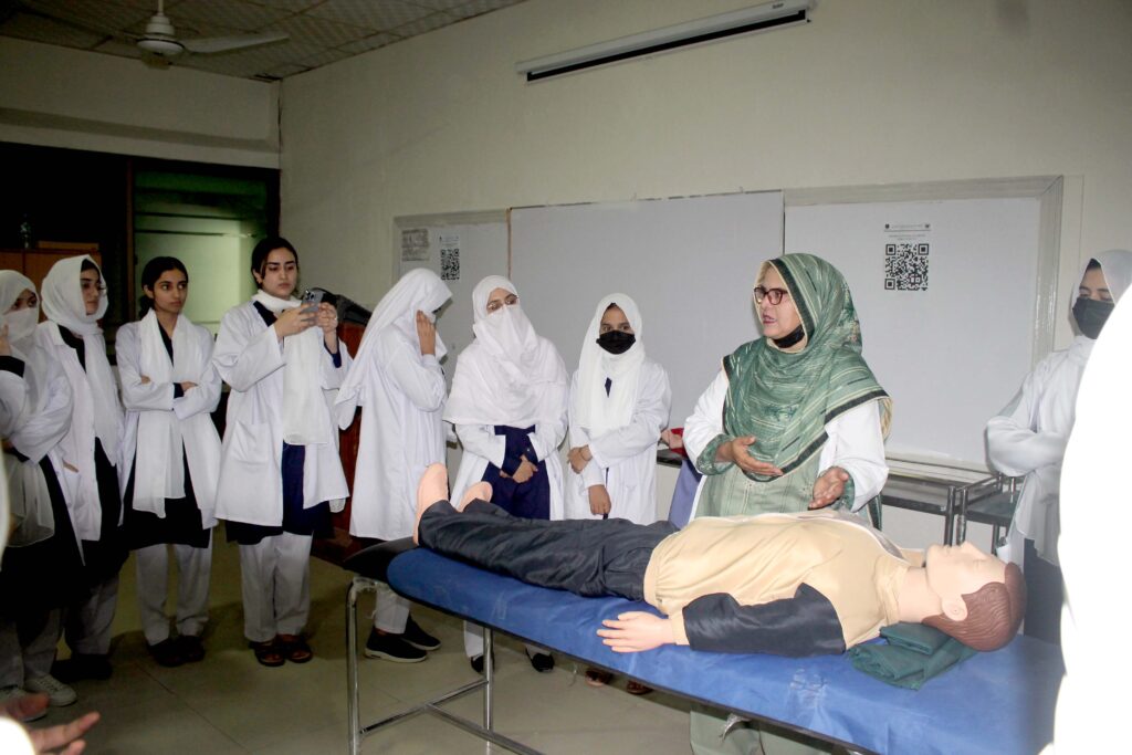 Women Medical College Abbottabad 13 1